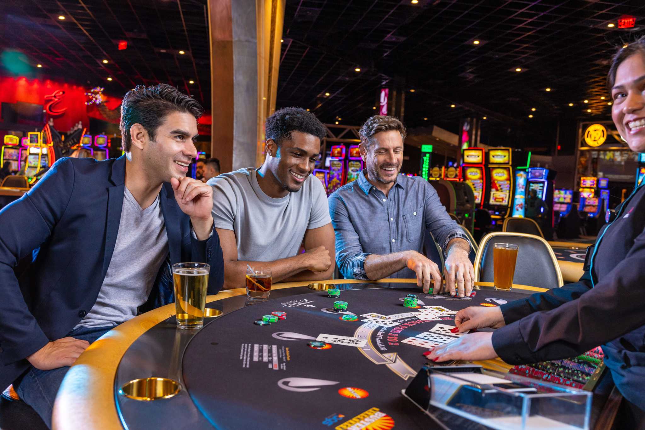 Top Anbieter im Vergleich: Beste Casinos ohne Limit für ungehinderten Spielspaß