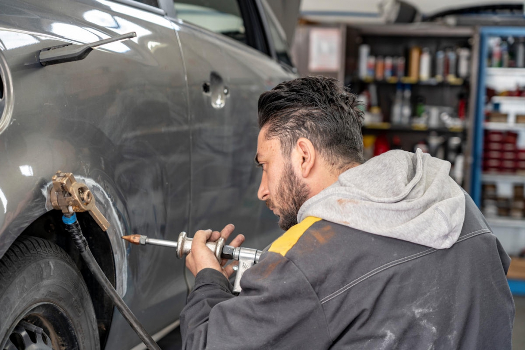 Leasing Rückläufer? Aufbereitung mit Smart Repair Spart Kosten