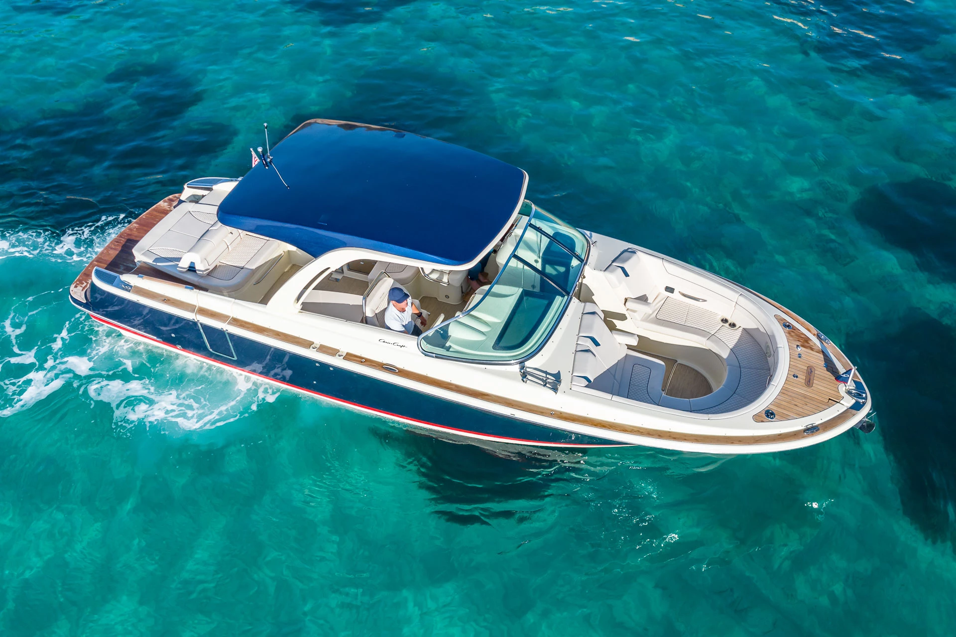 Entlegene Inseln erkunden mit Yachtcharter in Griechenland
