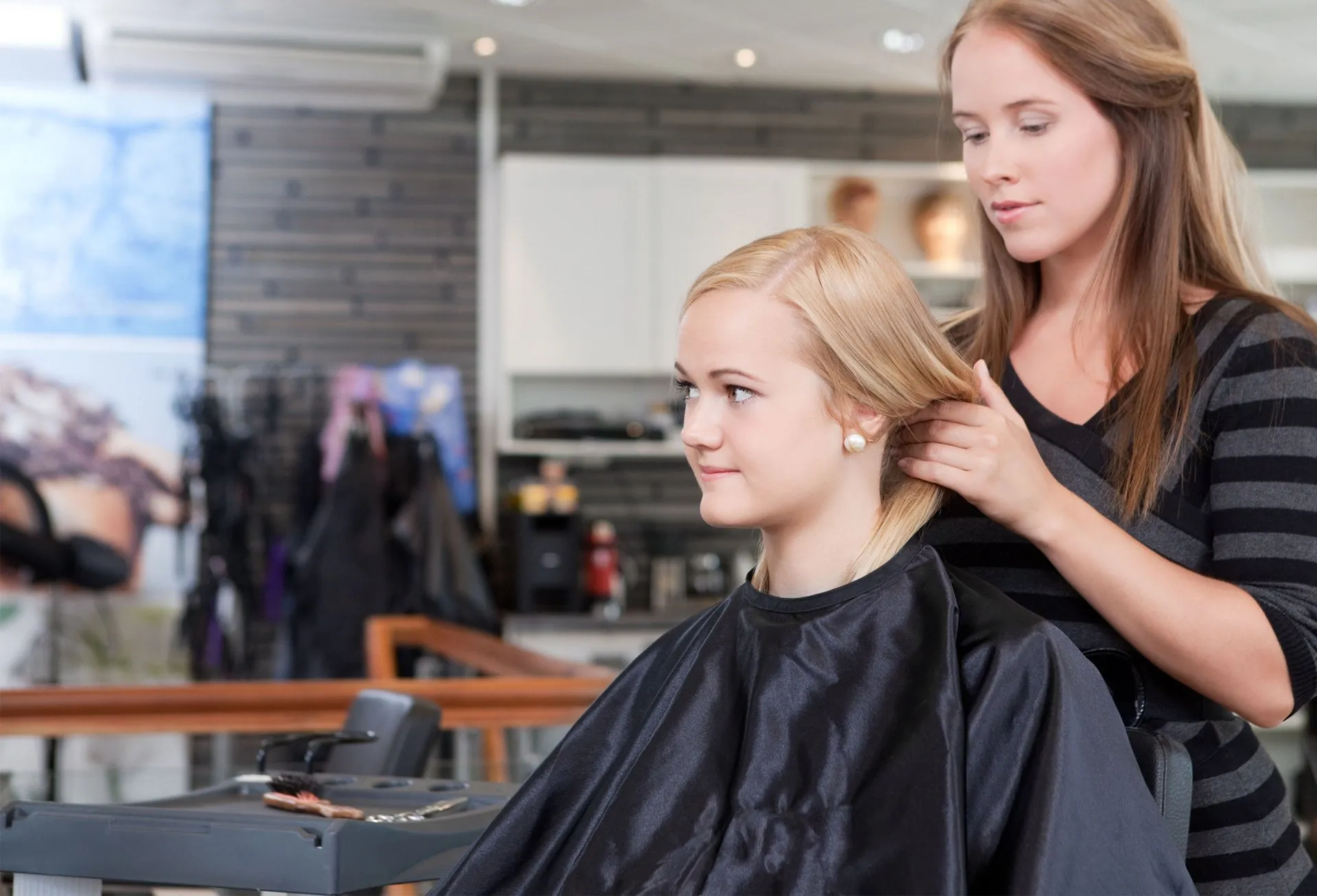 Einrichtung für Friseursalon und Kosmetik – vom Profi empfohlen